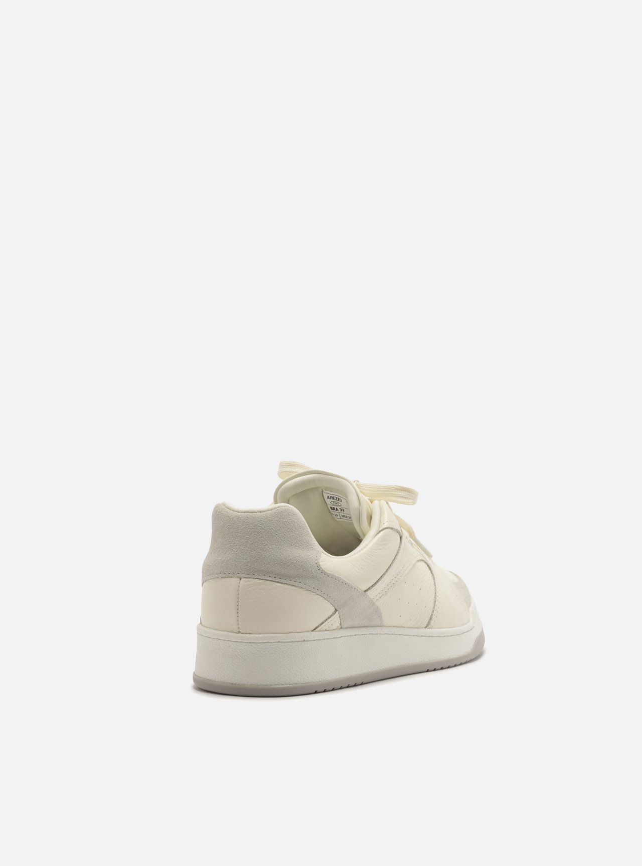 Foto 3 de Tênis Branco Amarração Suede