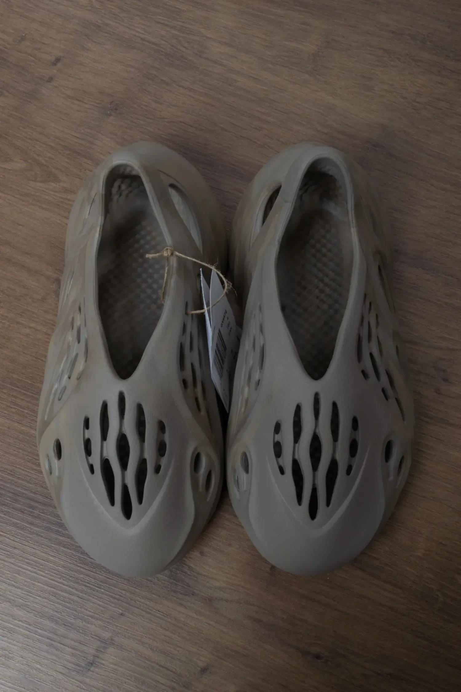 Foto 5 de Yeezy Foam Runner Ochre — 36/7, Novo
