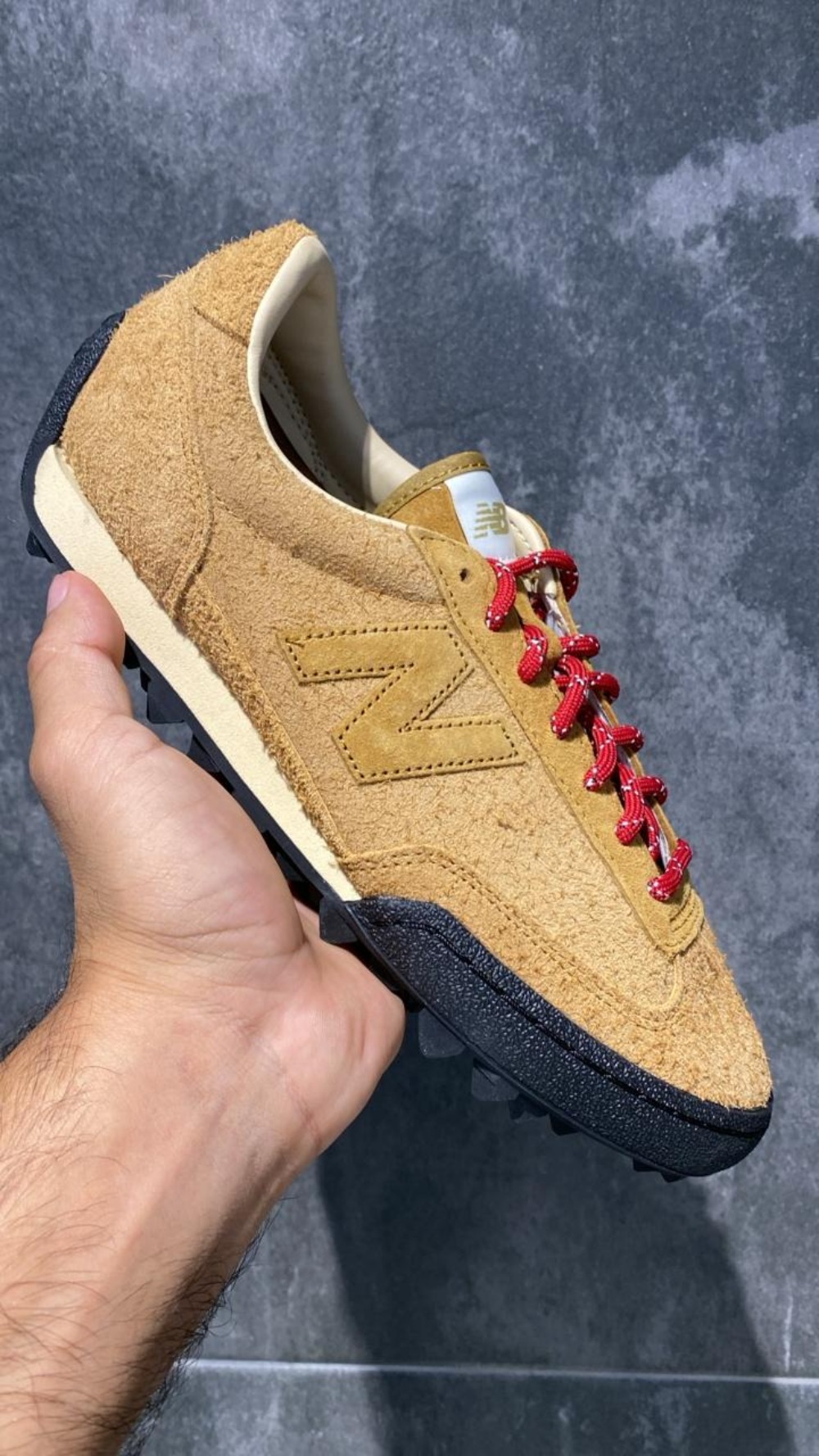 New Balance Gator Run Timberwolf — 38 / 39, Novo