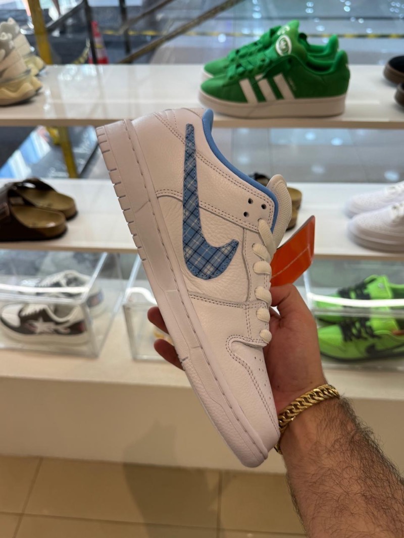 Foto 2 de Nicole Hause x Dunk Low Pro SB White University Blue — 43, Novo