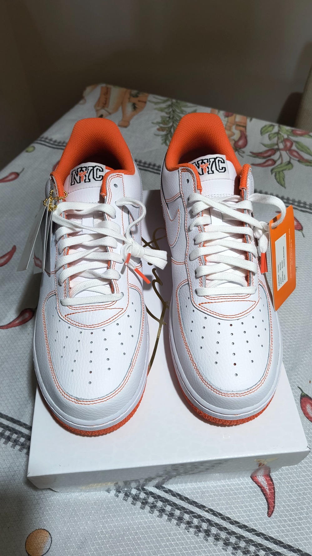 Kobe Bryant x Nike Air Force 1 Low Protro White Safety Orange — 43.5, Novo