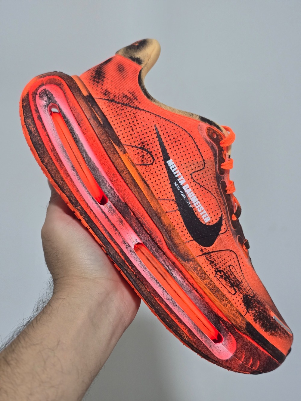 Melitta Baumeister x Nike Vomero Premium SP Total Orange Chalk — 43, Novo