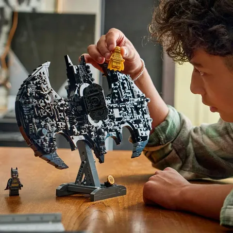 Brinquedo LEGO® DC Batman 76330