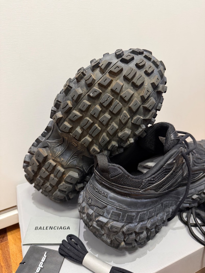 Foto 5 de Balenciaga Defender Bouncer — 42, Usado