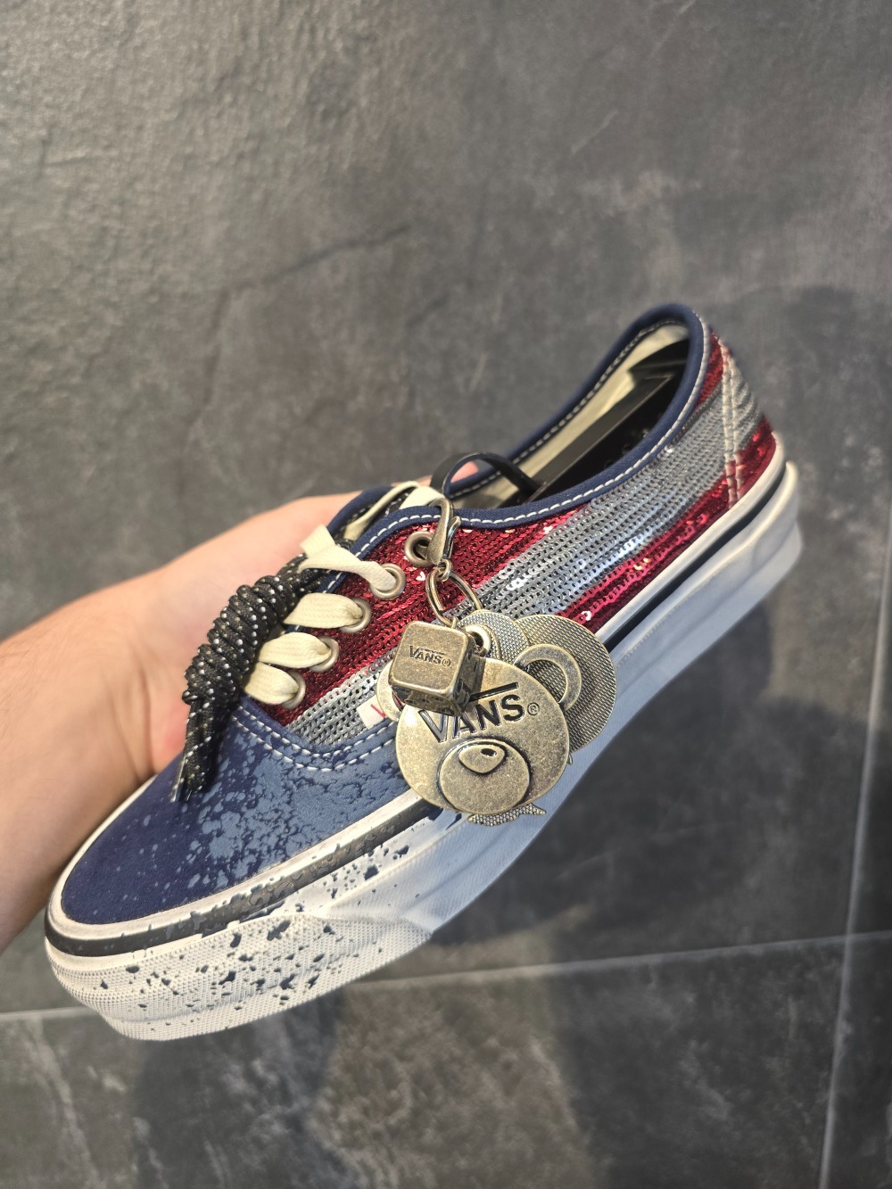 Kidsuper x Vans Authentic Charms Red Navy — 35 / 36, Novo