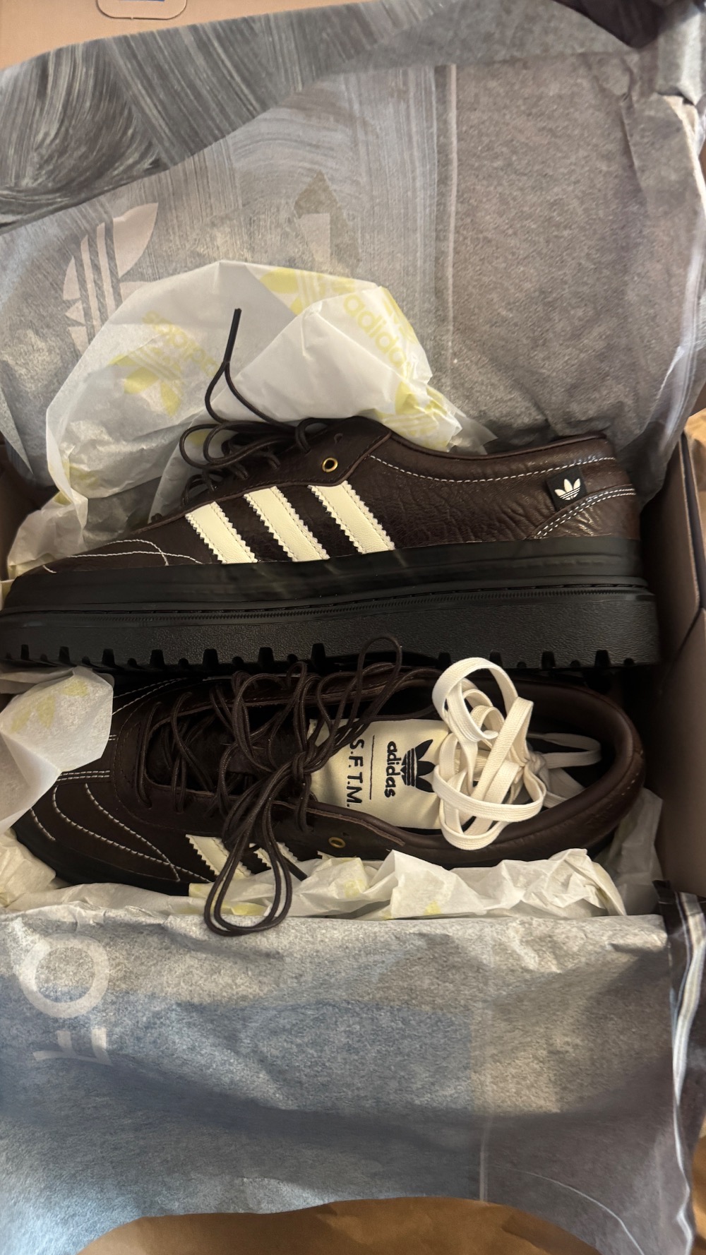 Song For The Mute x adidas Samba LX Friezeit Aura Coffee Off White — 39, Novo