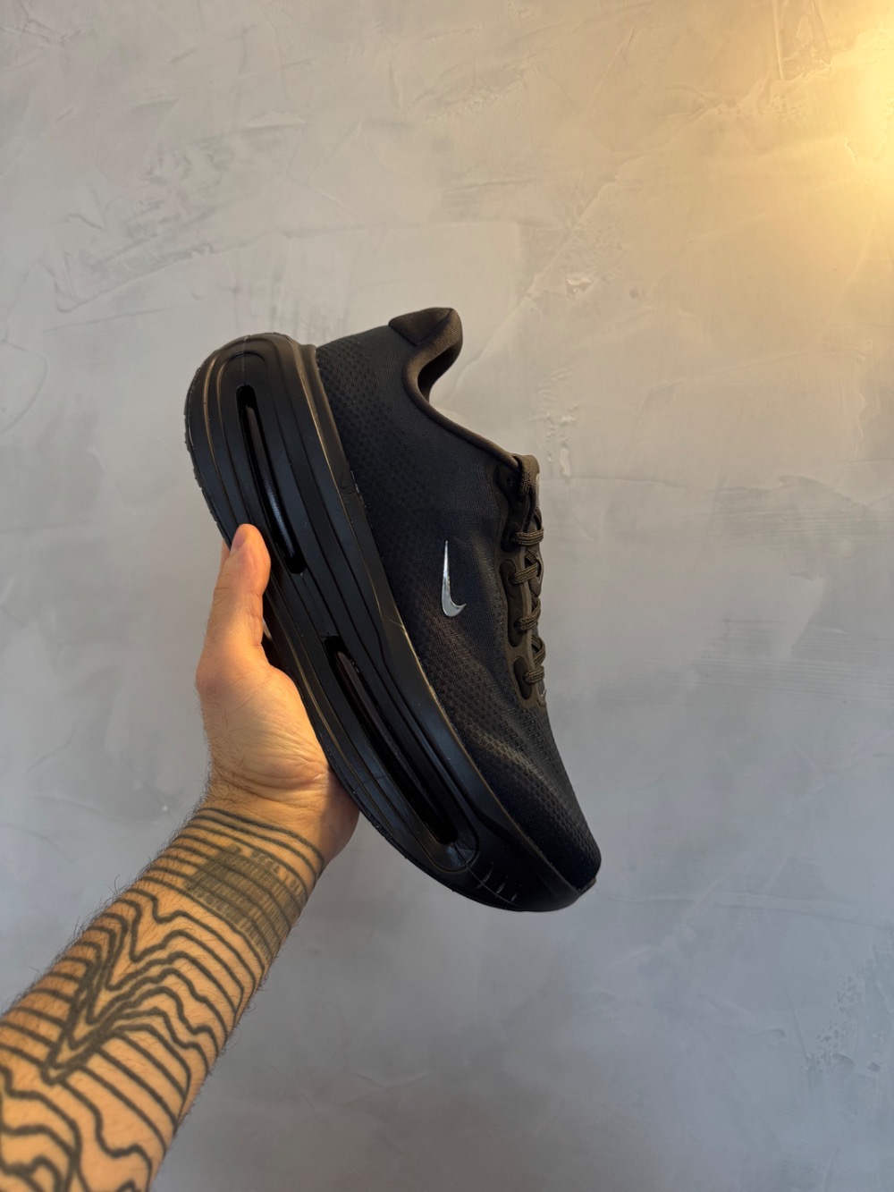 Nike Vomero Premium Black — 43, Novo