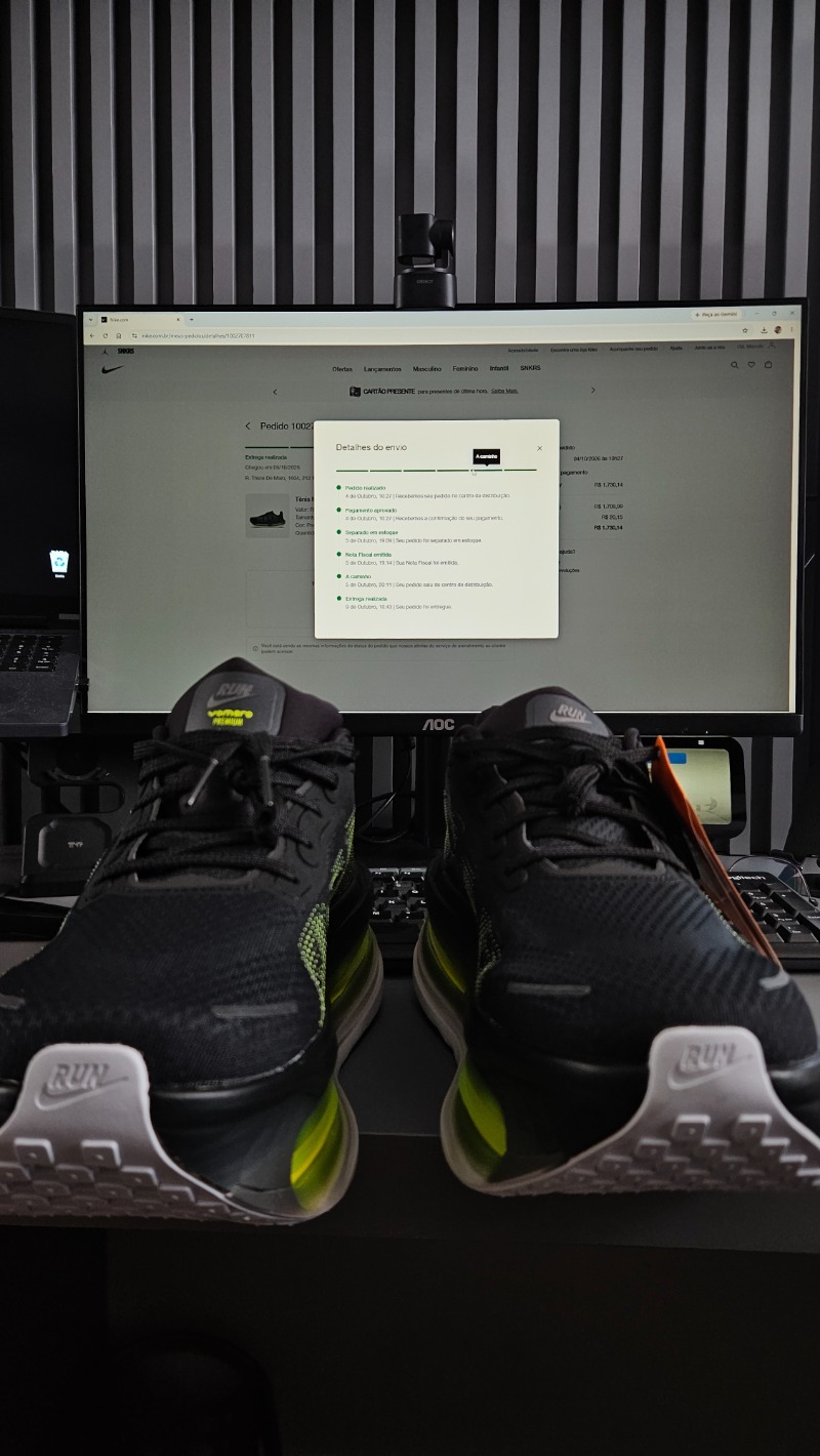 Foto 5 de Nike Vomero Premium Black Volt — 41, Novo