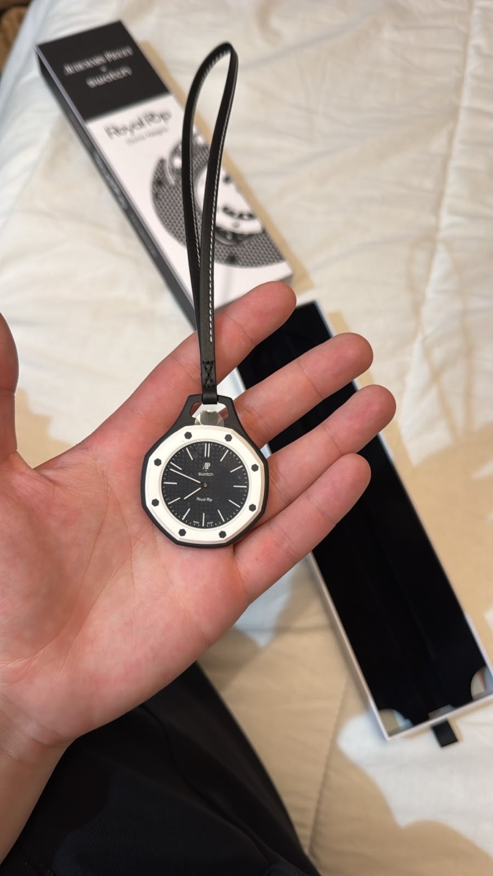 Audemars Piguet x Swatch Relógio Royal Pop OCHO NEGRO 40 mm — Único, Novo