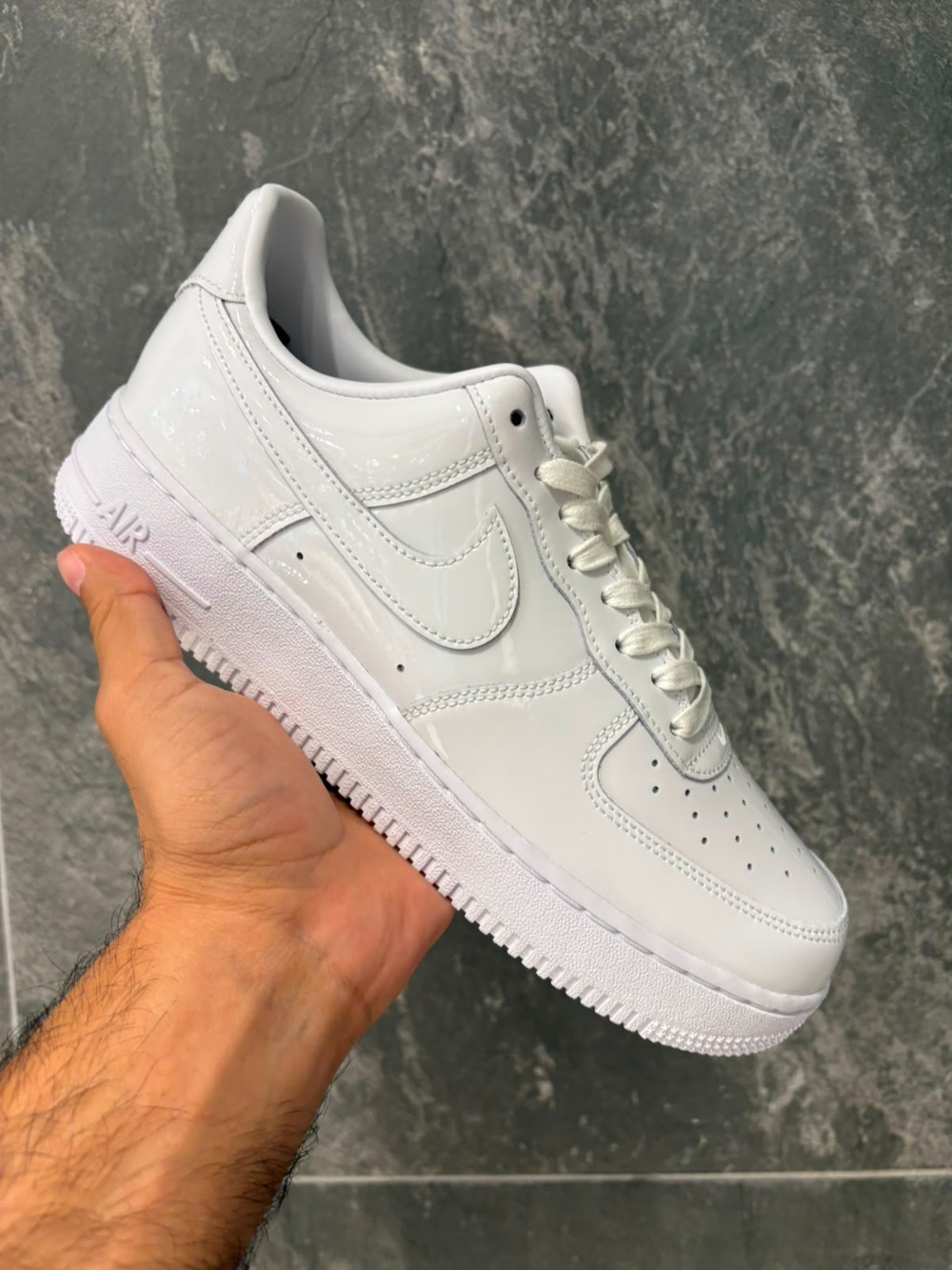 Nike Air Force 1 Low '07 Premium White Patent — 37 / 39 / 40 / 41 / 42 / 43 / 44, Novo