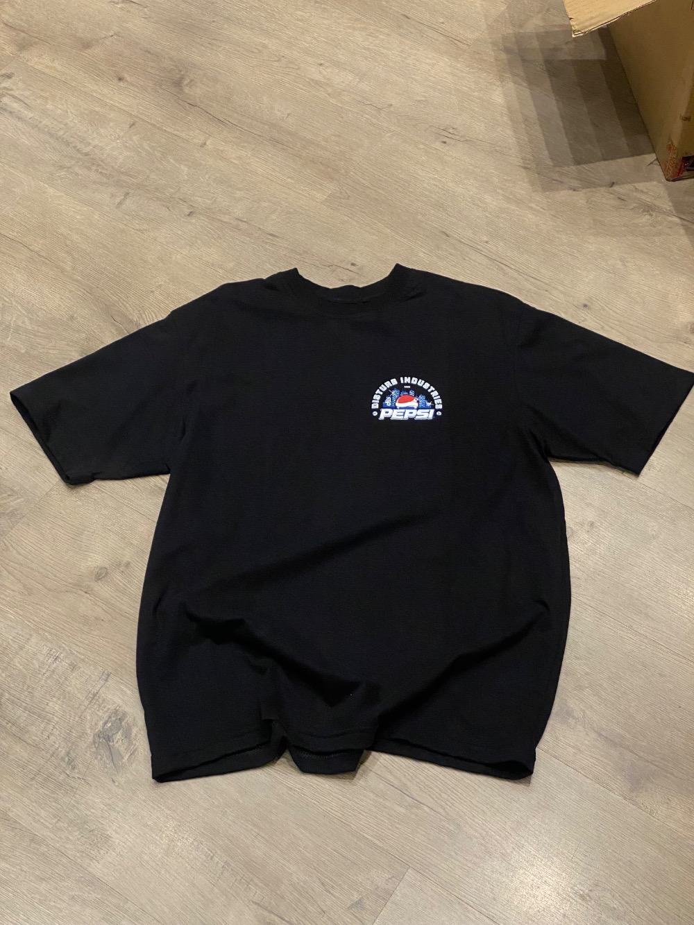Pepsi x Disturb Camiseta Citys Choice Black — M / G / XG / XXG, Novo
