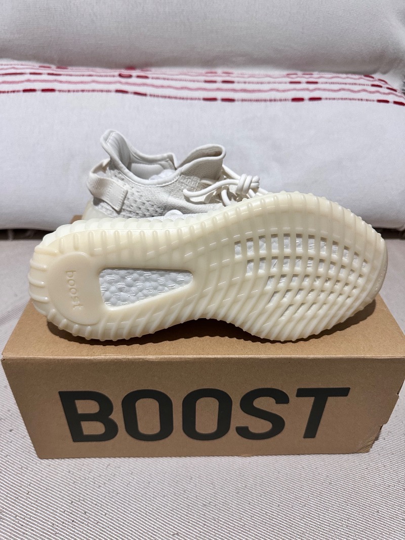 Foto 4 de Yeezy Boost 350 V2 Bone — 38, Novo