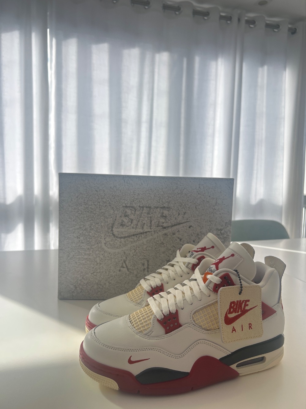 Nigel Sylvester x Air Jordan 4 Brick After Brick — 42, Novo