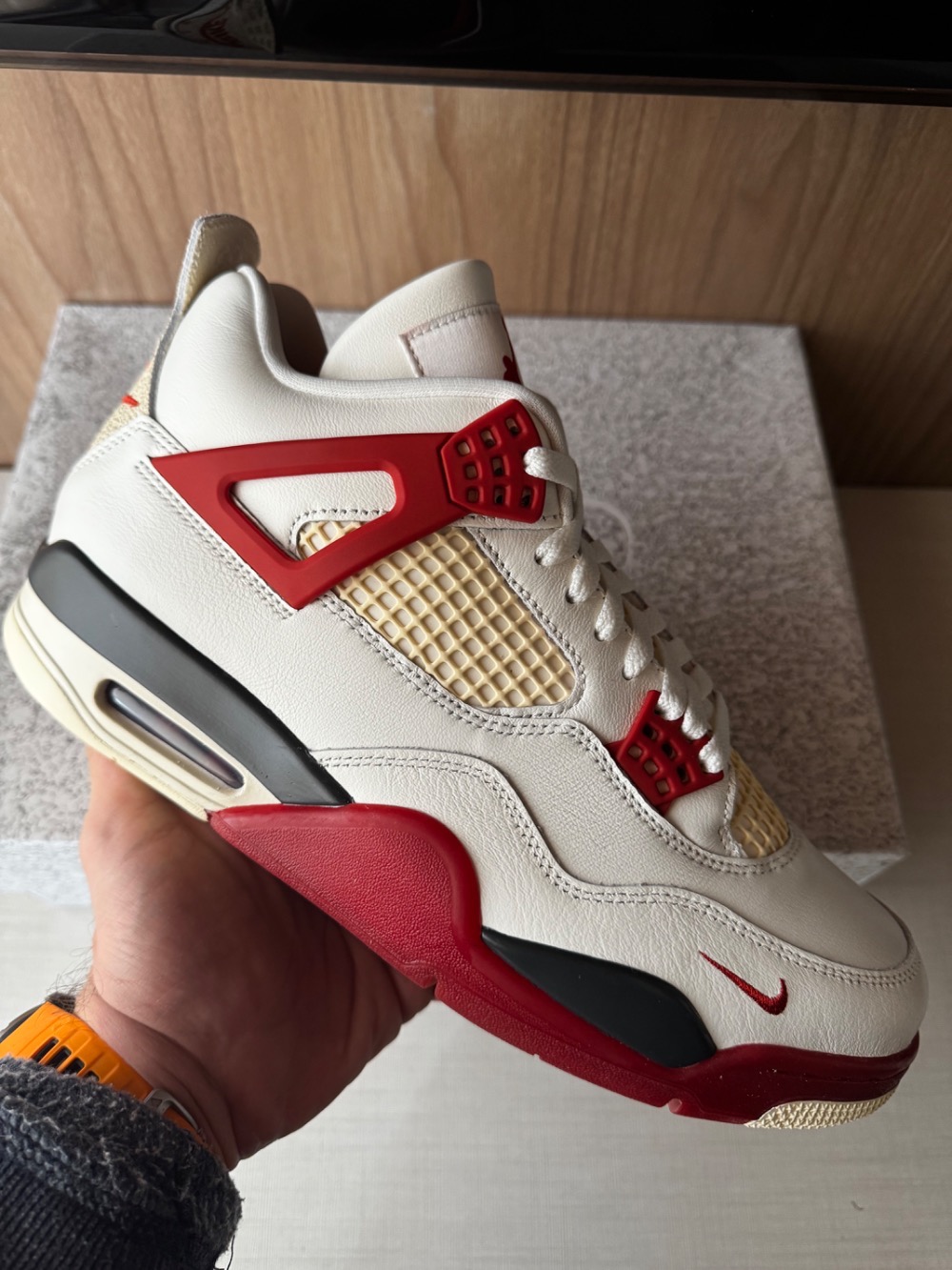 Nigel Sylvester x Air Jordan 4 Brick After Brick — 42, Novo