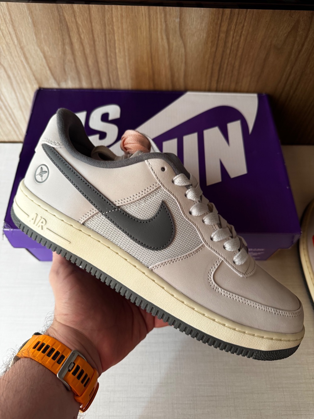 Yuto Horigome x Nike SB Air Force 1 Low Light Bone Iron Grey — 44, Novo