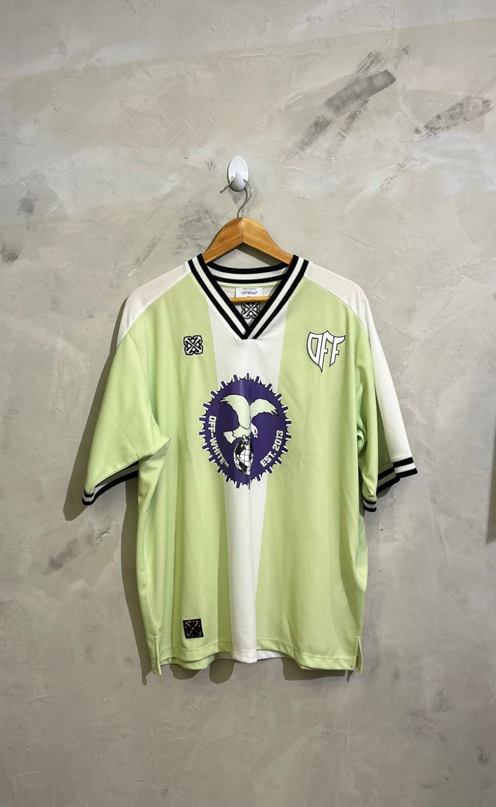 Camiseta Off-White Jersey Soccer Cap 23 Green White — G, Novo