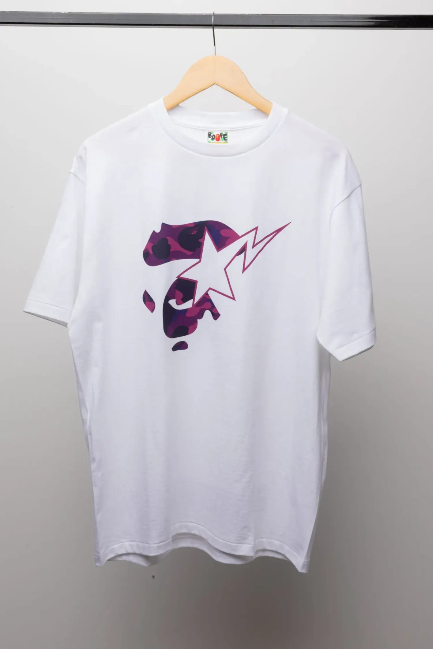 Camiseta BAPE Face Sta Color Camo White Purple — XG, Novo