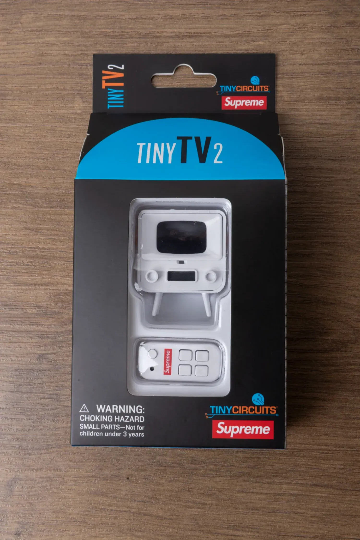TV Supreme Tiny 2 White SS26-W5 — Único, Novo