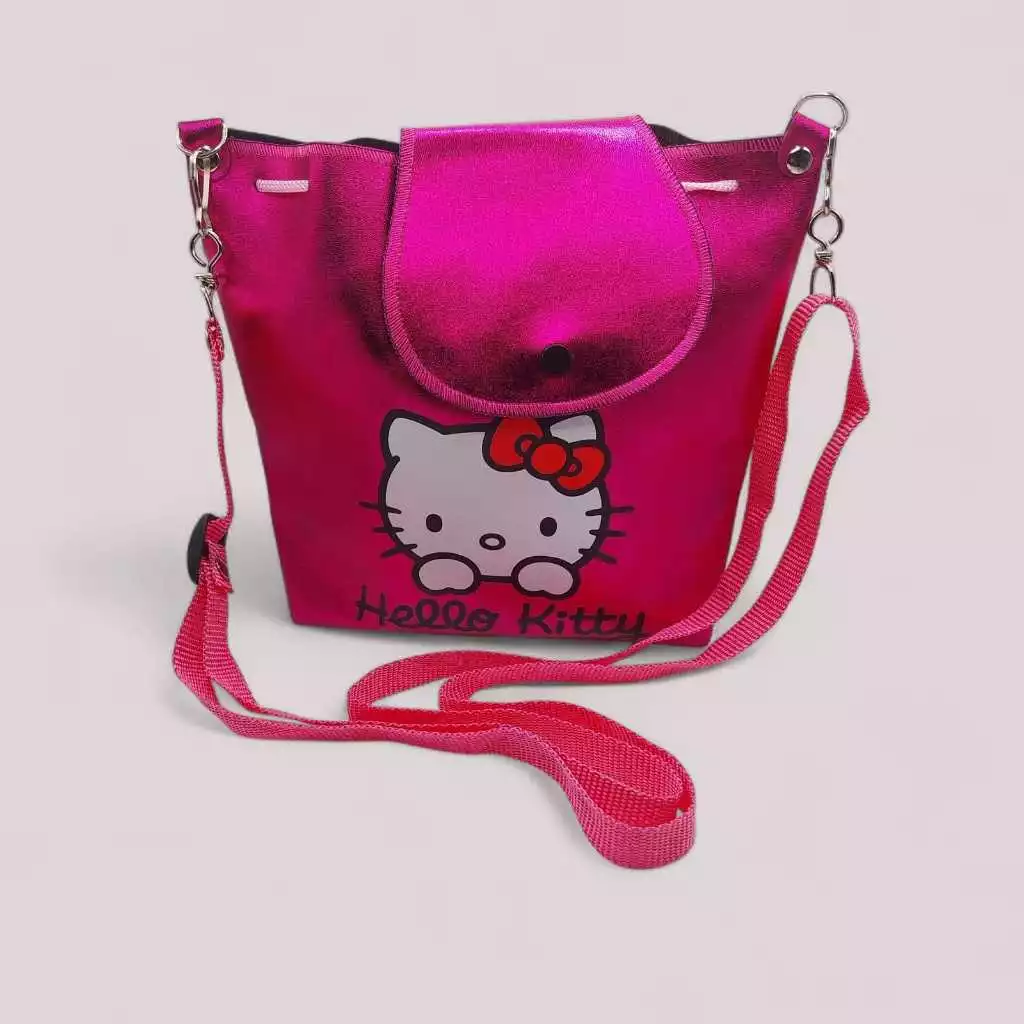 Bolsinha e Mochila Da Hello Kitty