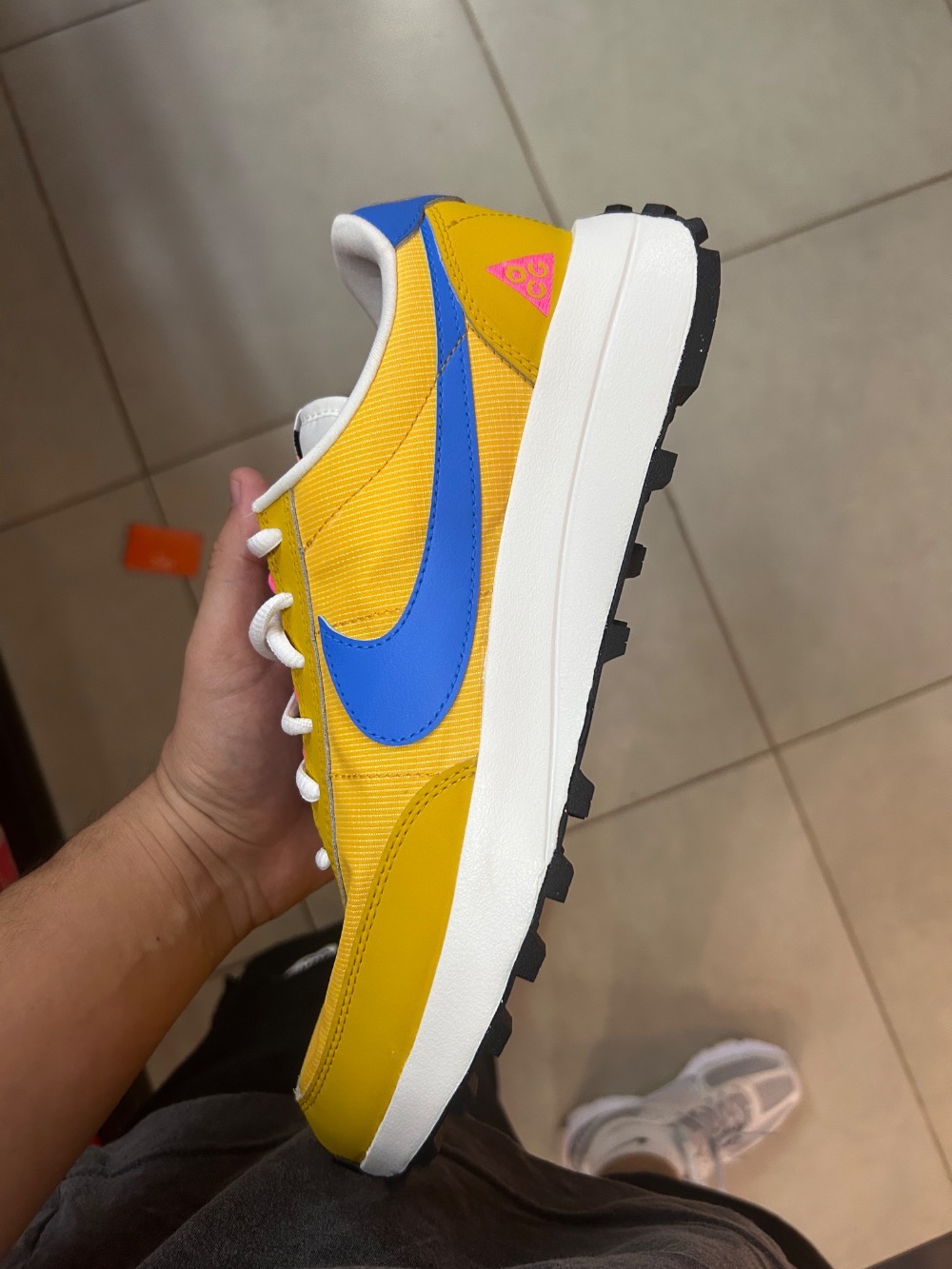 Nike ACG LDV Dark Sulphur Sail White Photo Blue — 39 / 39.5 / 40 / 40.5 / 41 / 42.5 / 43 / 43.5 / 44, Novo