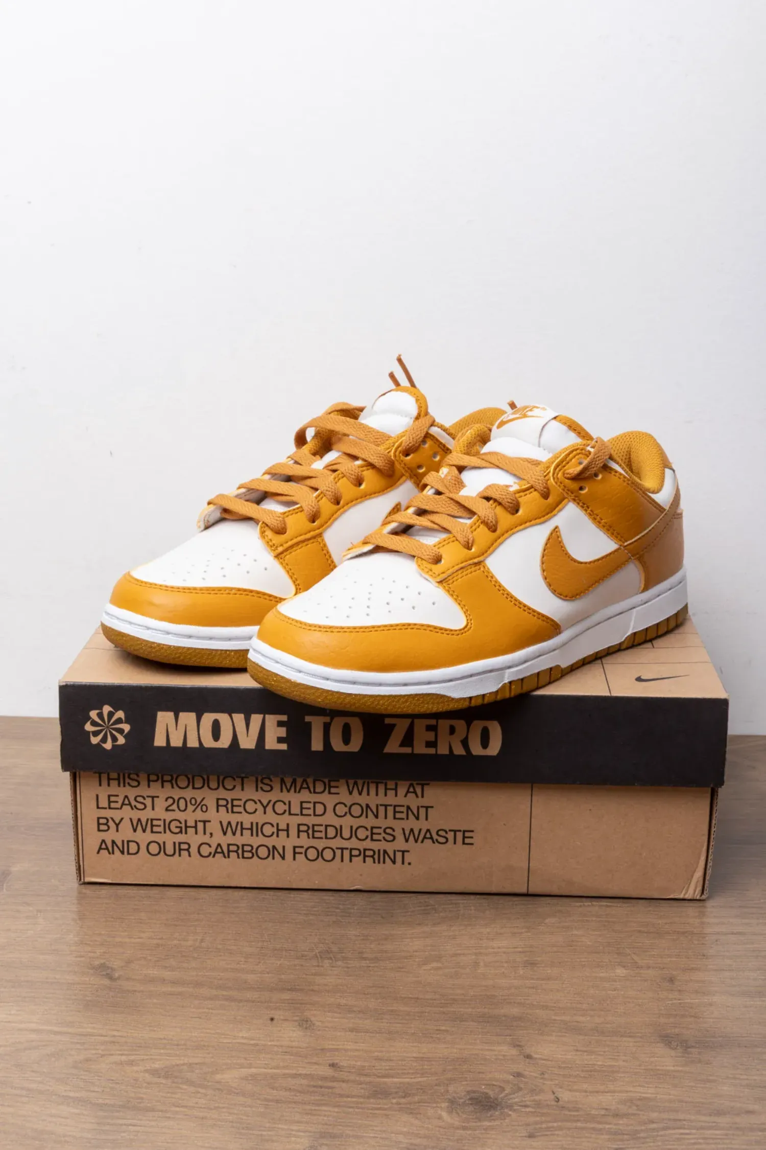 Nike Dunk Low Next Nature Light Curry — 36, Novo