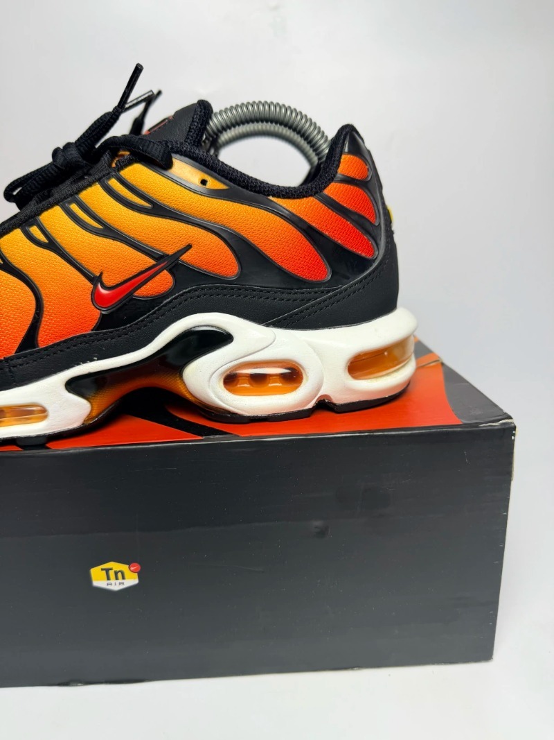 Foto 3 de Nike Air Max Plus OG Pimento — 40, Usado