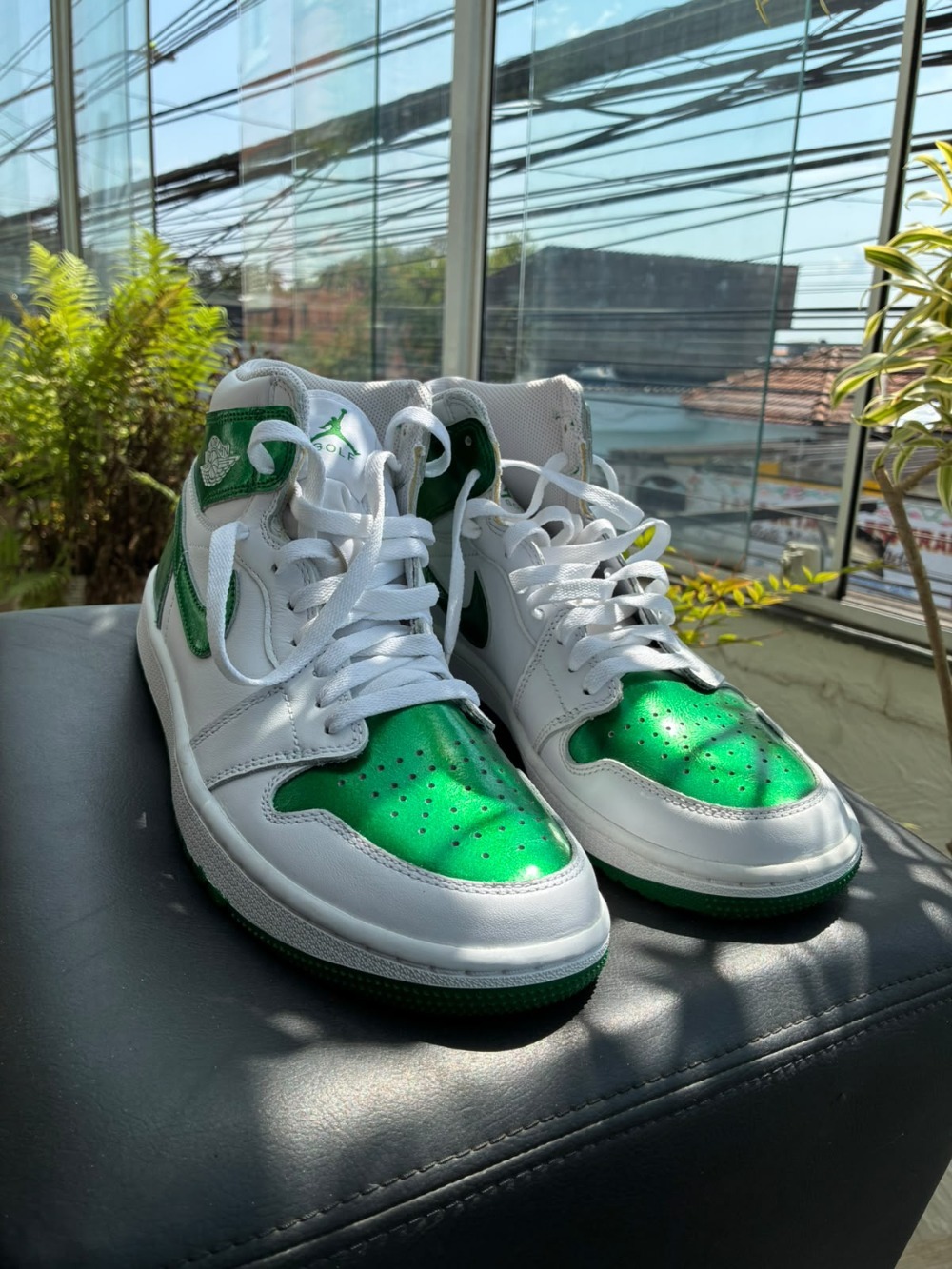 Air Jordan 1 High Golf Metallic Green — 40.5, Novo