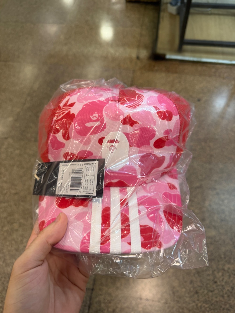 Bape x adidas Boné Trucker Clear Pink — Único, Novo