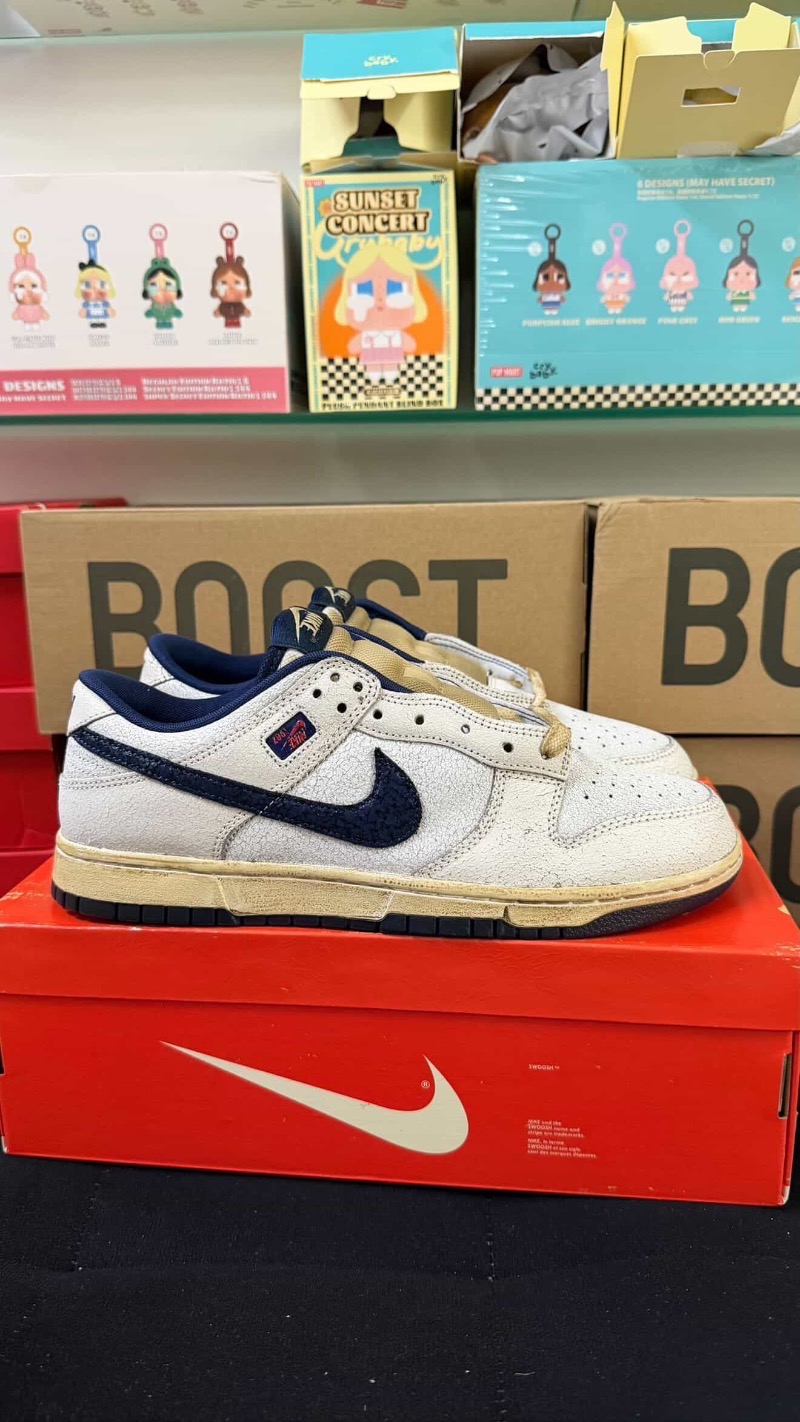 Foto 2 de Stranger Things x Nike Dunk Low Phantom Midnight Navy — 43, Novo