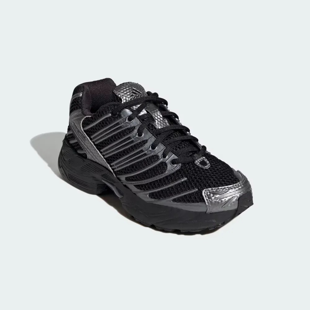 adidas Adistar Control 3 Core Black Iron Metallic — 34 / 35 / 36 / 37 / 38, Novo