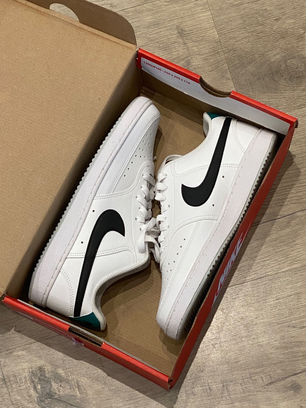 Nike Court Vision Low White Black Green — 37 / 38 / 39, Novo