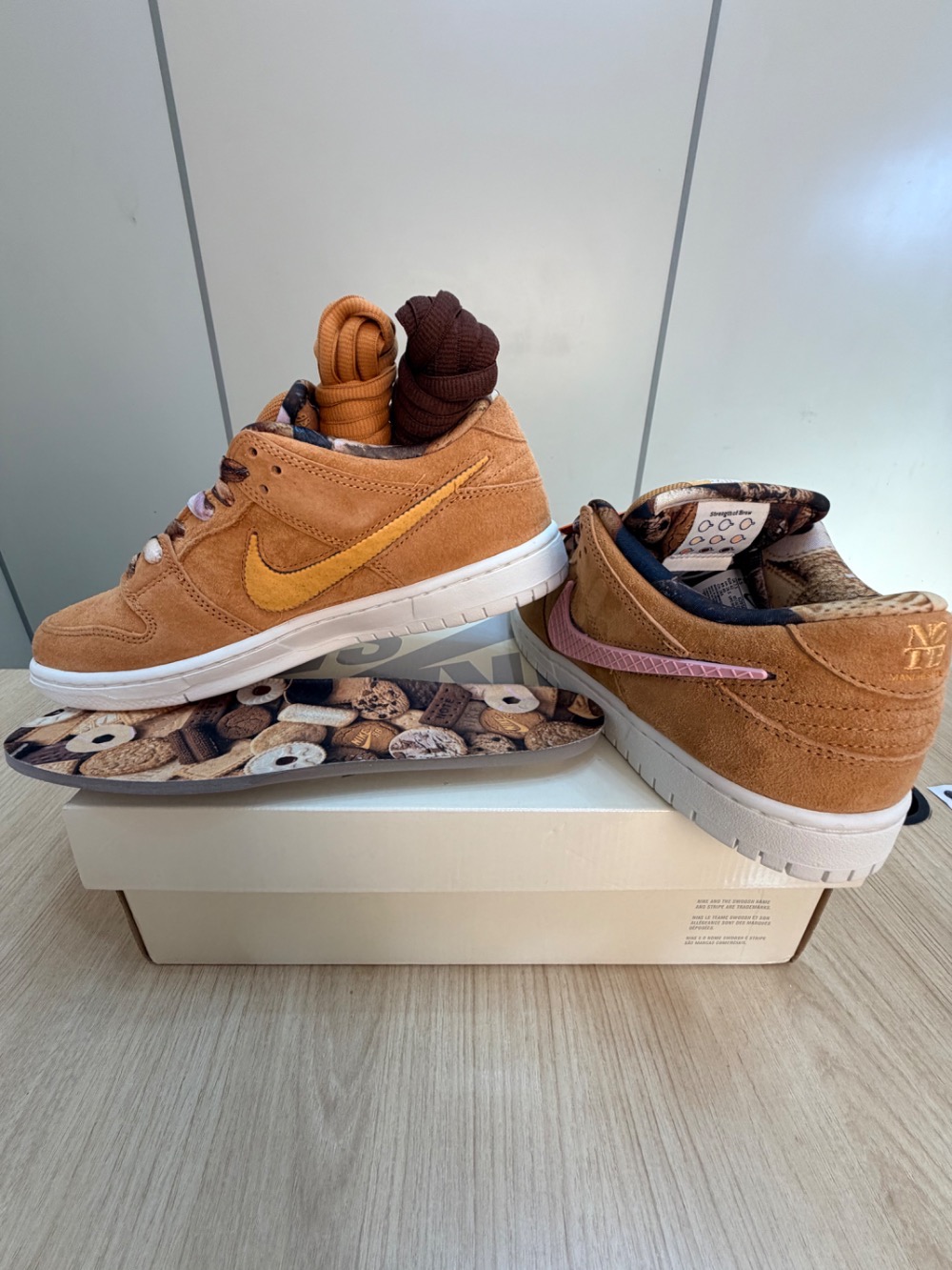 NOTE x Nike SB Dunk Low Brew & Biscuits — 40, Novo