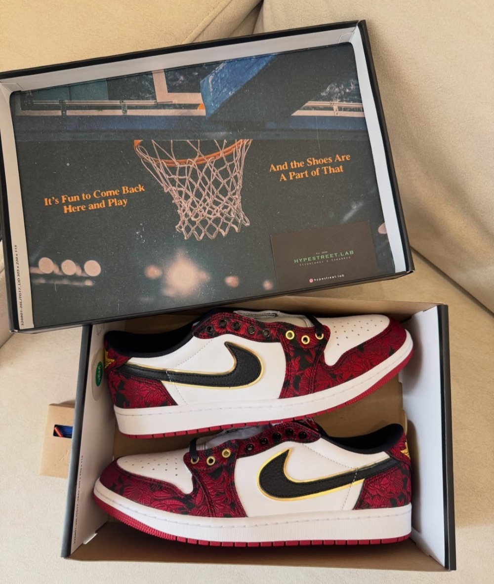 Air Jordan 1 Low Last Dance At The Garden Varsity Red — 40.5, Novo