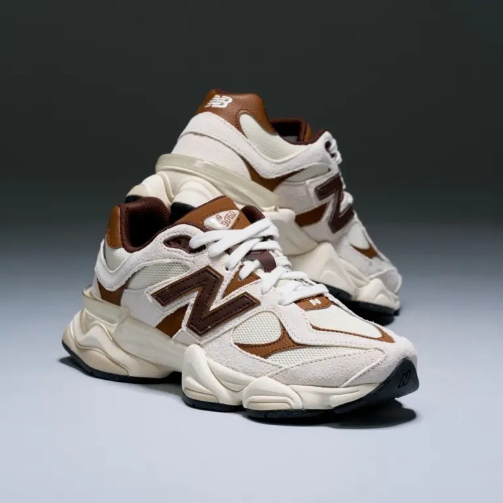 New Balance 9060 Breakfast Tea Angora — 35, Novo