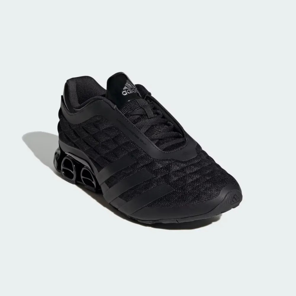 adidas Megaride S2 Core Black Iron Metallic — 34 / 35 / 36 / 37 / 38 / 39 / 40 / 41 / 42 / 43 / 44, Novo