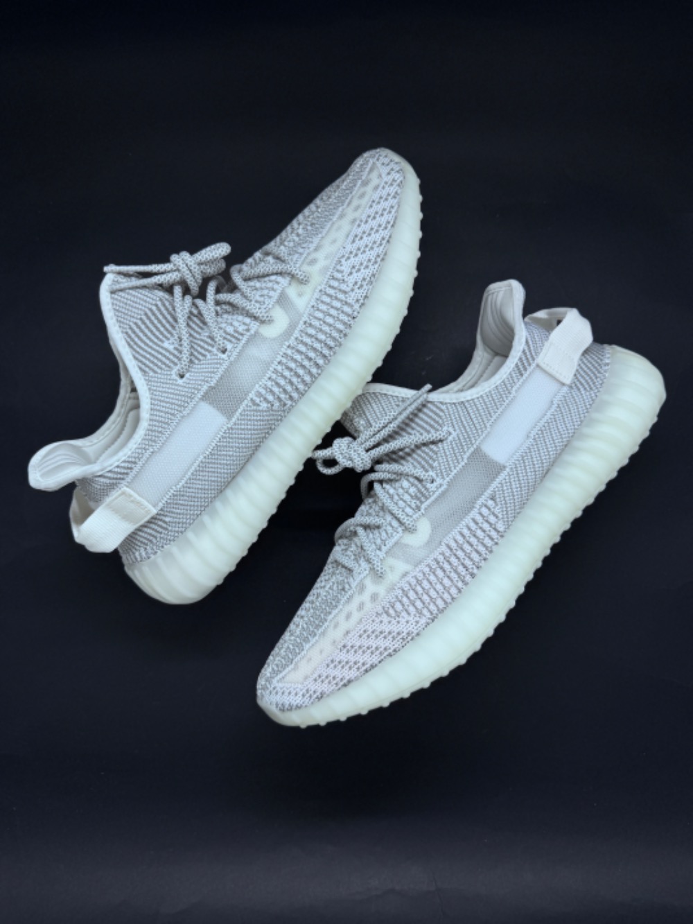 Yeezy 350 V2 Static Non-Reflective (2023) — 39, Novo