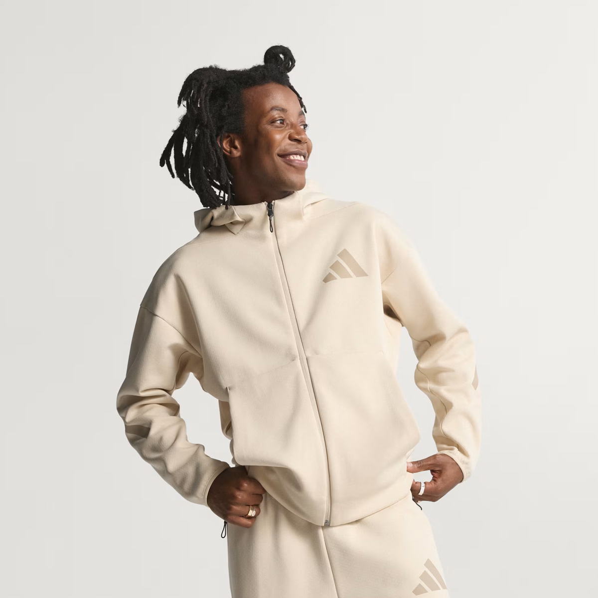 Jaqueta Adidas ZNE Full-Zip Bege