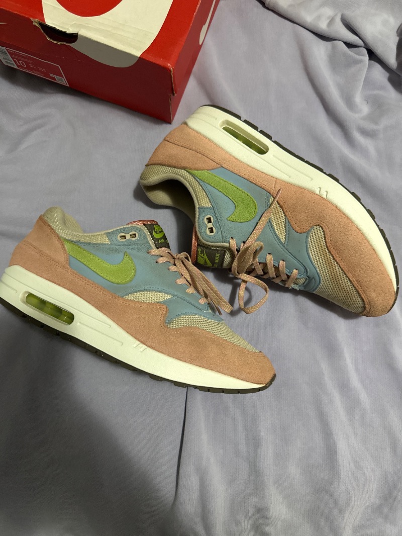 Foto 2 de Nike Air Max 1 Light Madder Root — 42, Usado