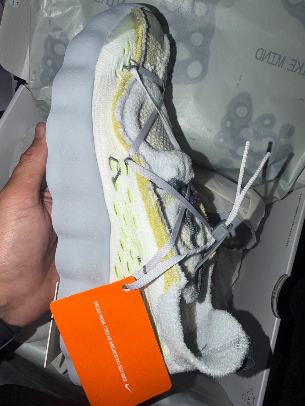Nike Mind 002 Flyknit Barely Volt Wolf Grey — 42, Novo