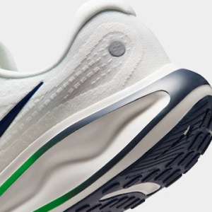 Tênis Nike Journey Run Masculino 37