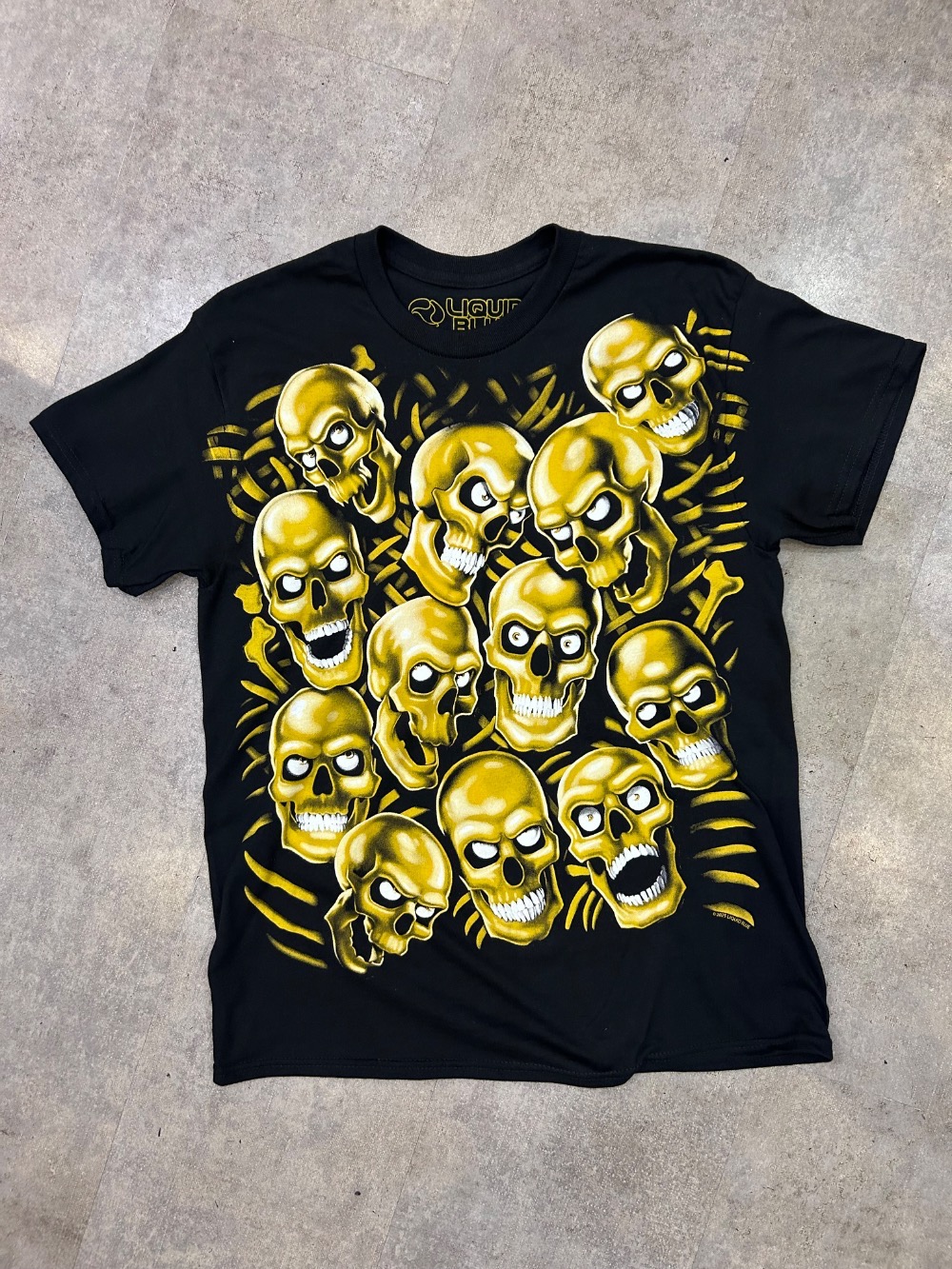 Camiseta Liquid Blue Skull Pile Yellow — M, Novo