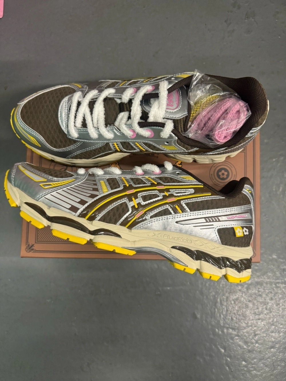 VandyThePink x Asics Gel-Kayano 12.1 Chocolate — 38, Novo