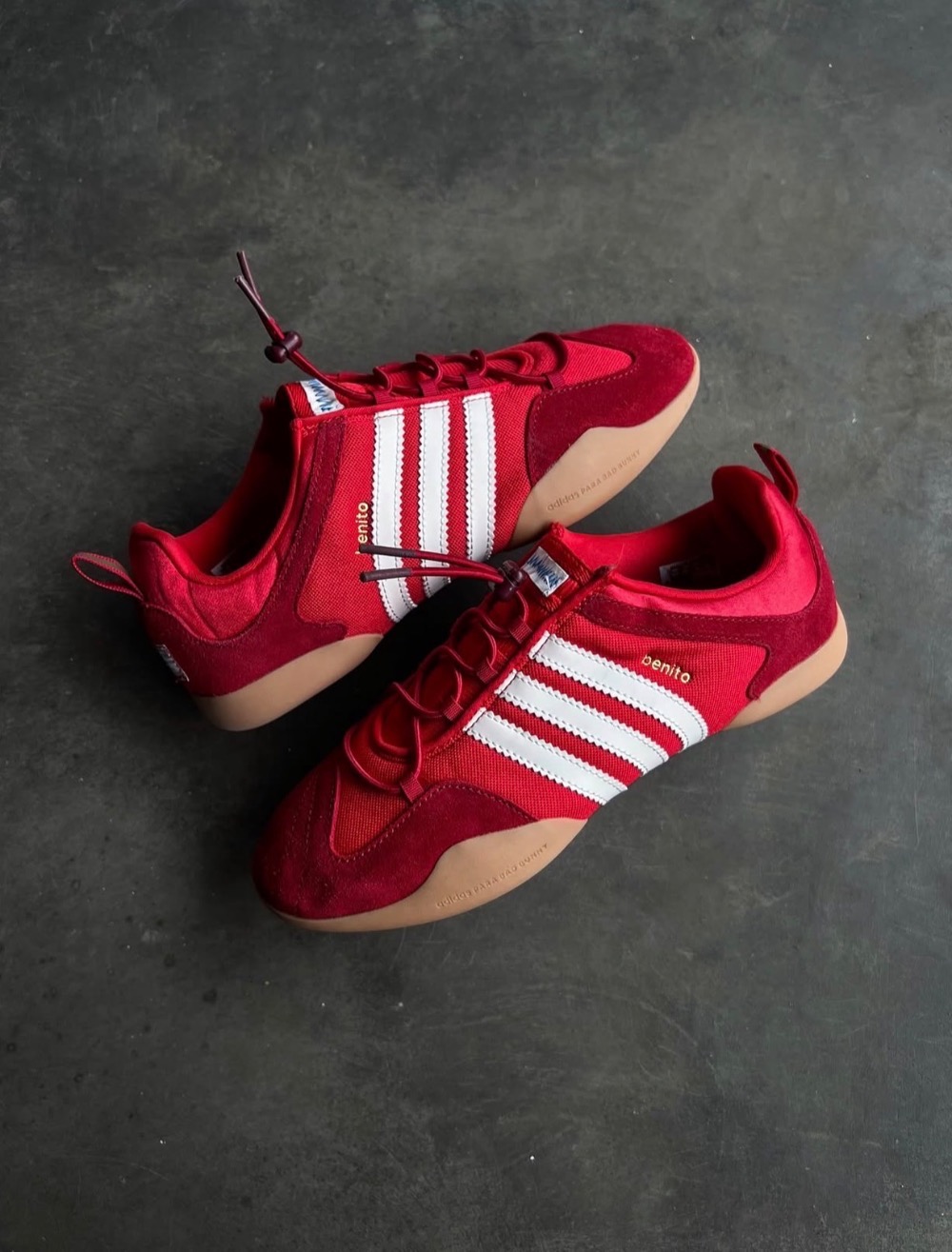 Bad Bunny x adidas Ballerina Vivid Red Chalk White — 36, Novo