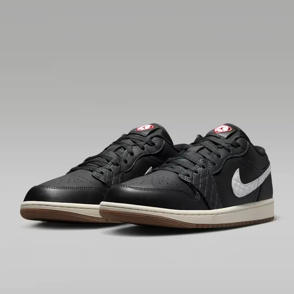 Air Jordan 1 Low SE Off Noir Sail — 40, Novo