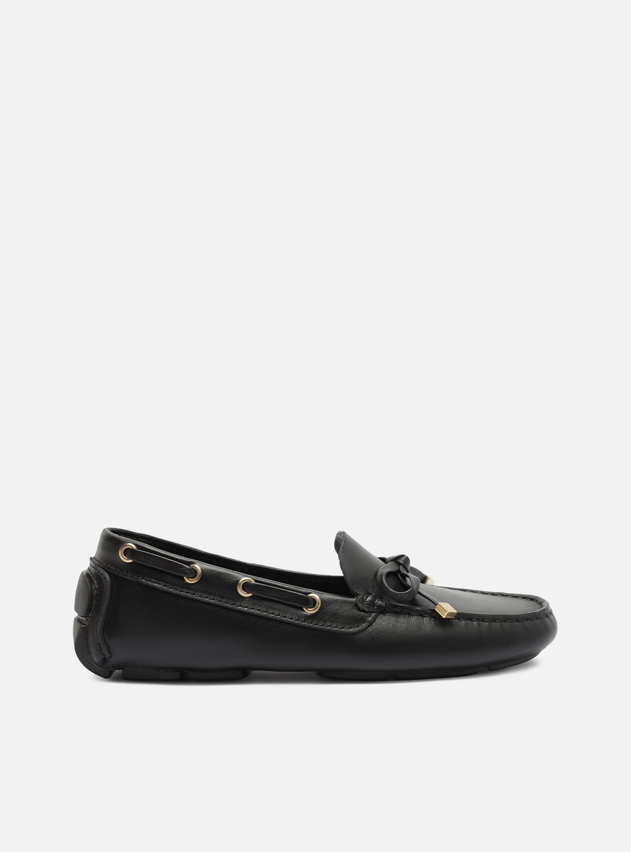 Mocassim Preta Bico Redondo Laço