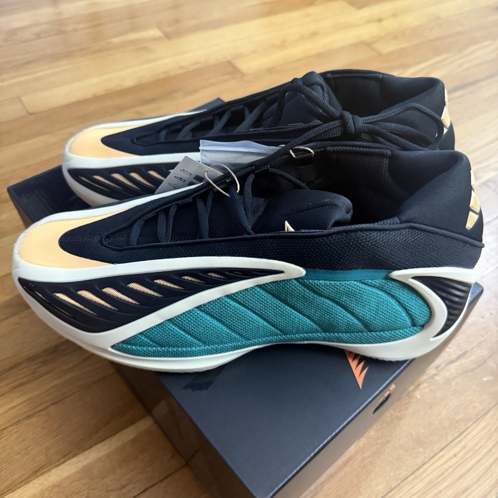 adidas Anthony Edwards 2 Equipment Green Core Black Warm Vanilla — 38 / 40.5 / 42 / 42.5 / 43 / 43.5 / 44, Novo