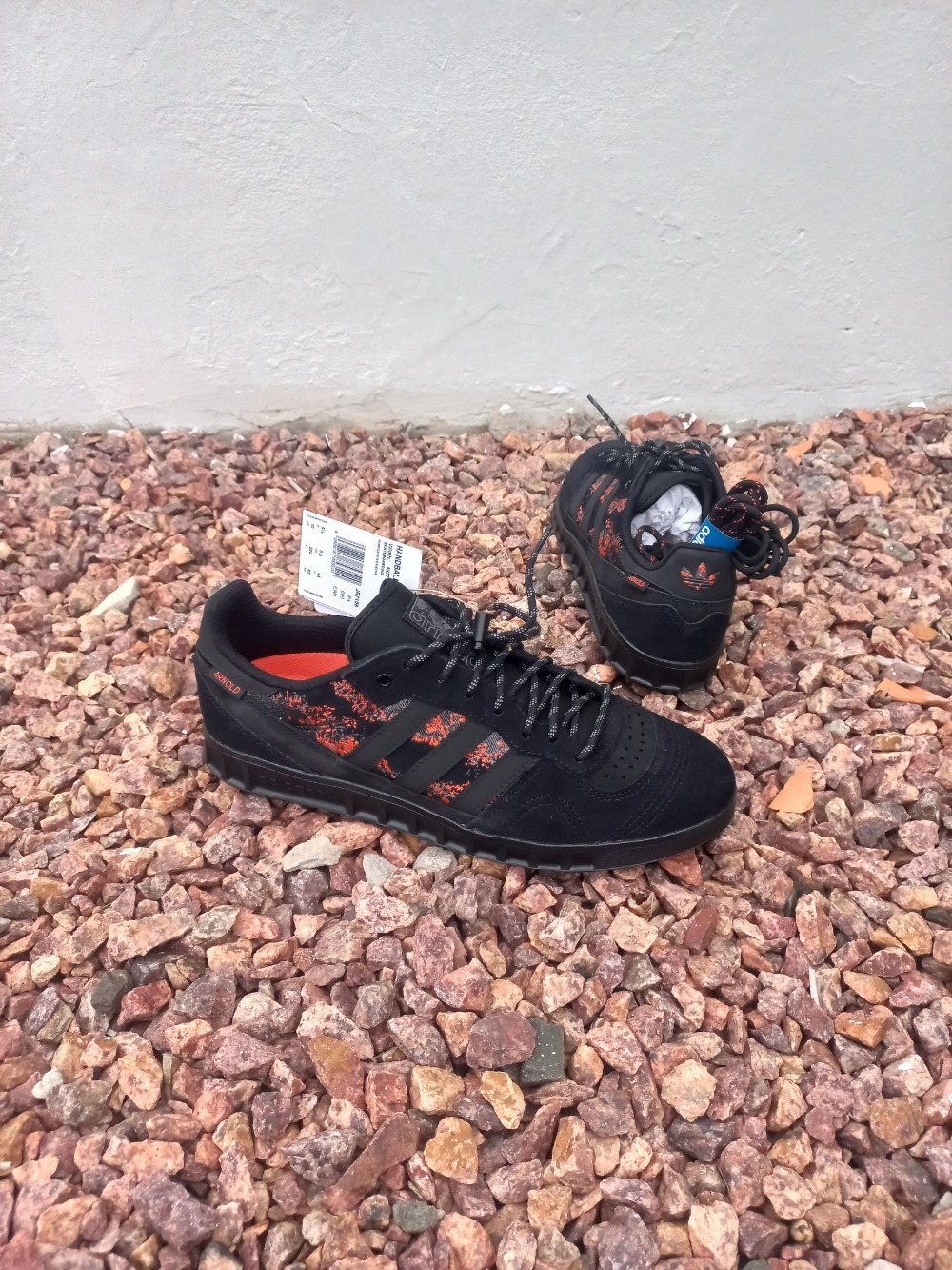 Mike Arnold x adidas Handball Top Core Black Semi Impact Orange — 42, Novo