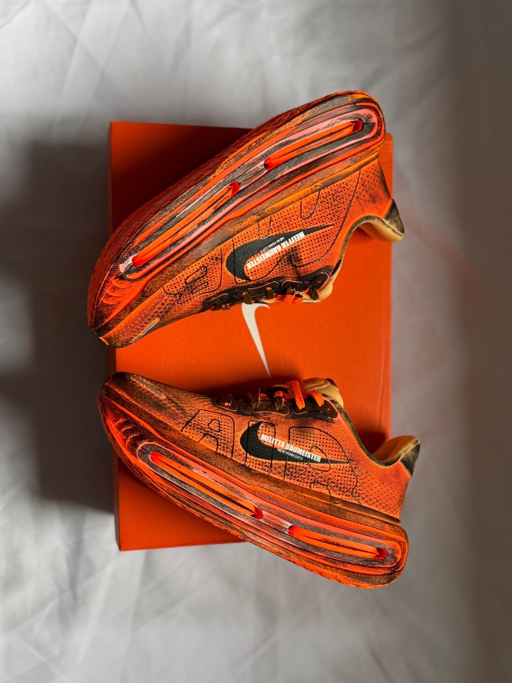 Melitta Baumeister x Nike Vomero Premium SP Total Orange Chalk — 37, Novo