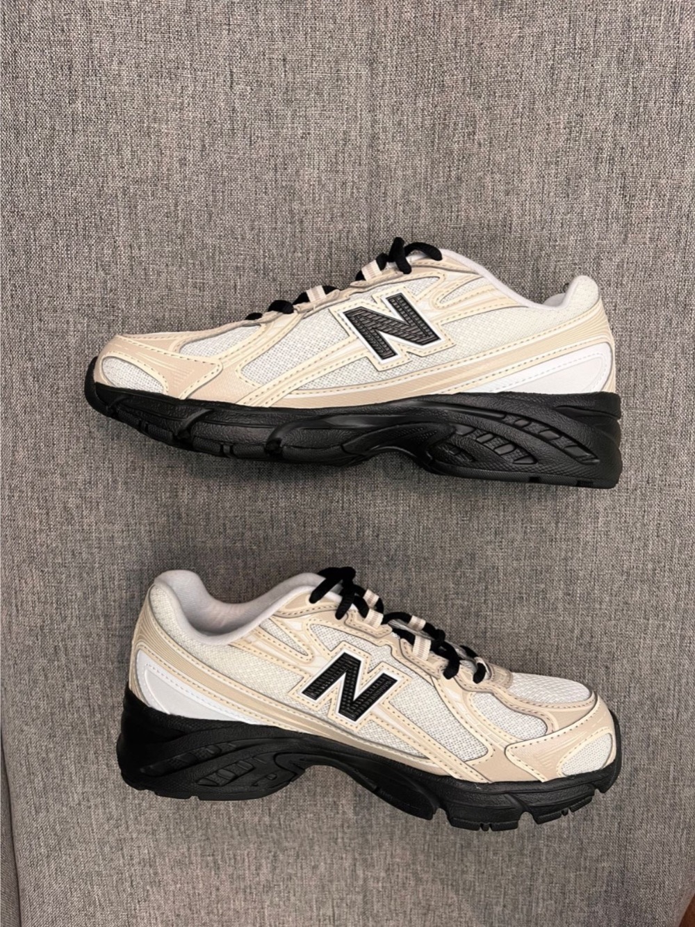 New Balance 740 Beige White — 34 / 36 / 37 / 38 / 39, Novo