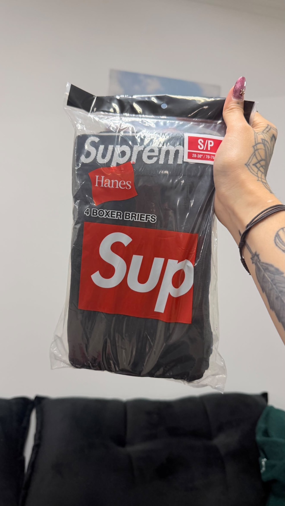 Hanes x Supreme Cueca Boxer Briefs Black (4 Pack) FW26-W1 — P, Novo